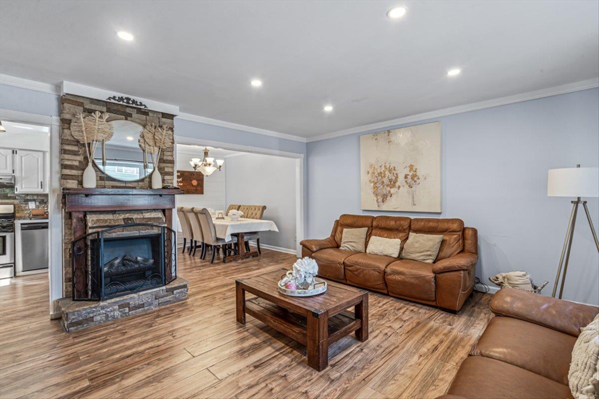 137-20 Lafayette Street Property Photo 4