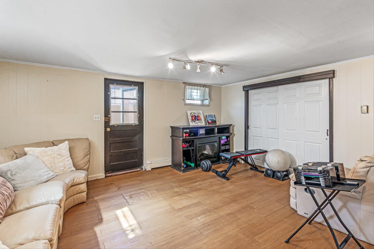 137-20 Lafayette Street Property Photo 19