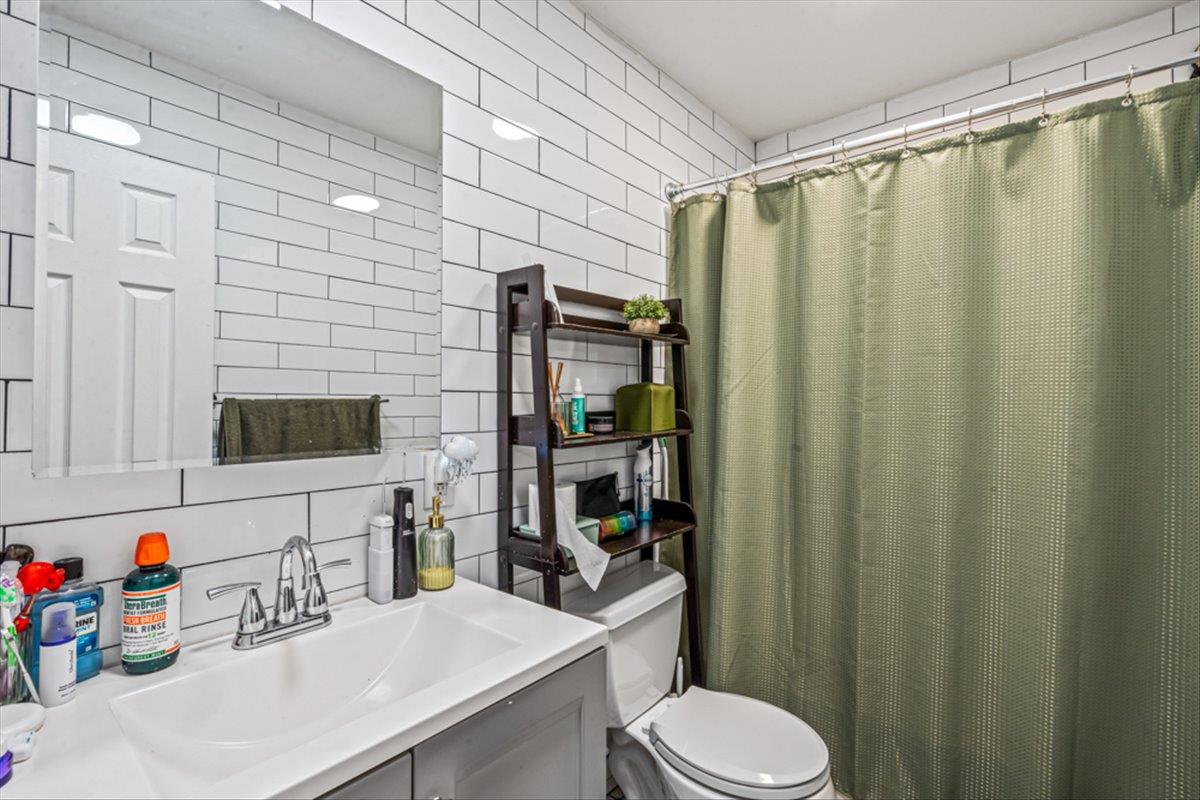 137-20 Lafayette Street Property Photo 31