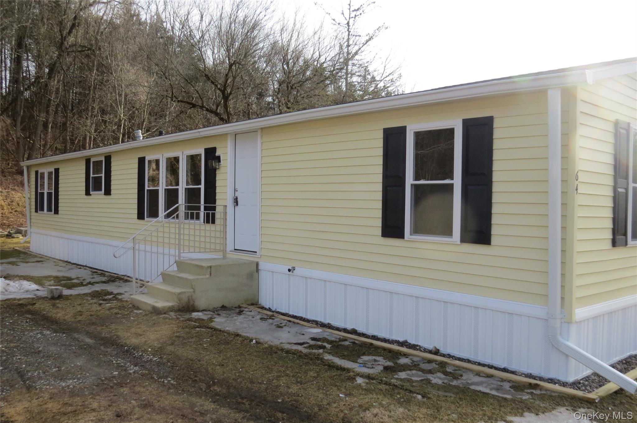723 Beekman Road 64 Property Photo 2