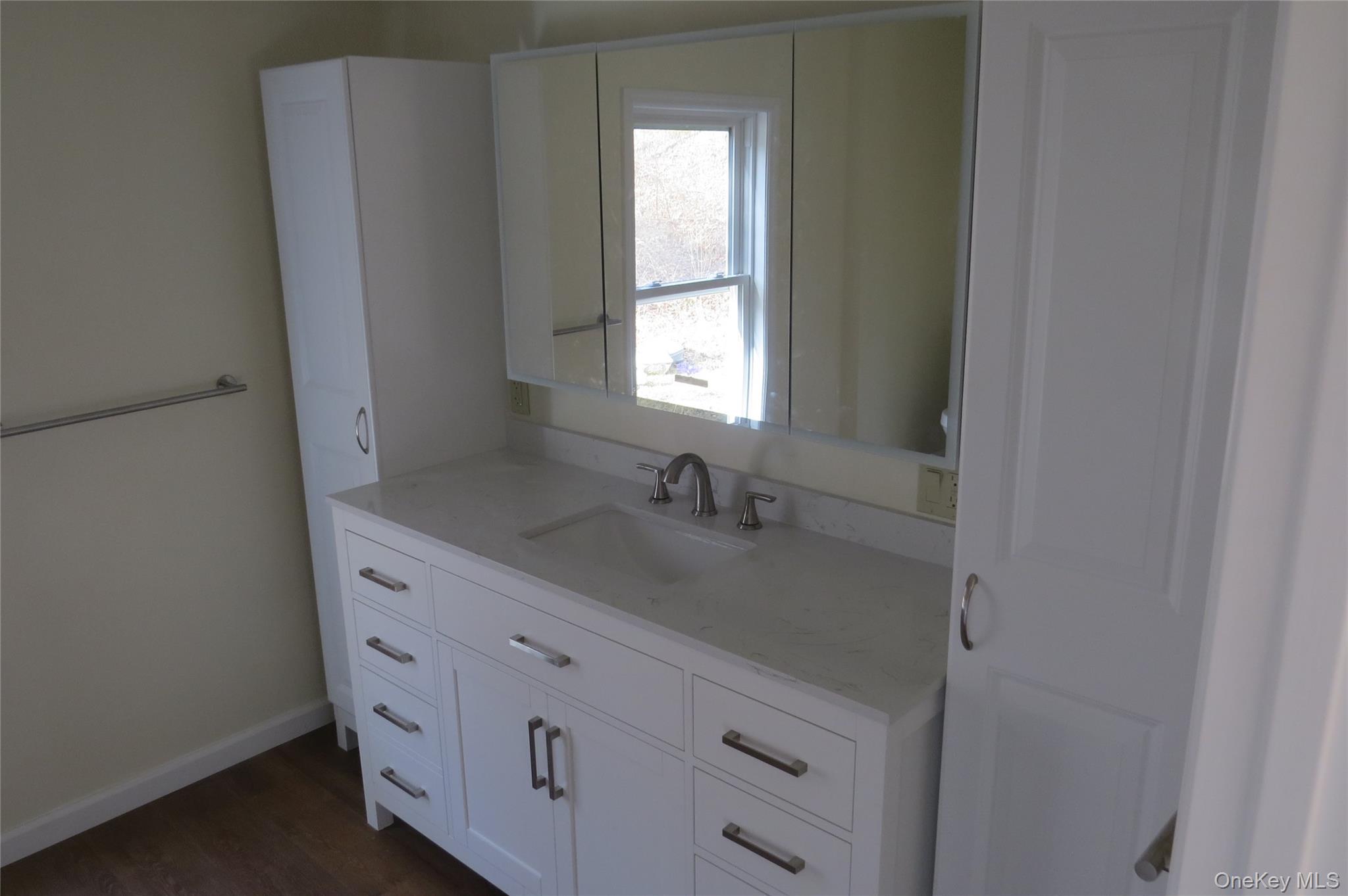 723 Beekman Road 64 Property Photo 16