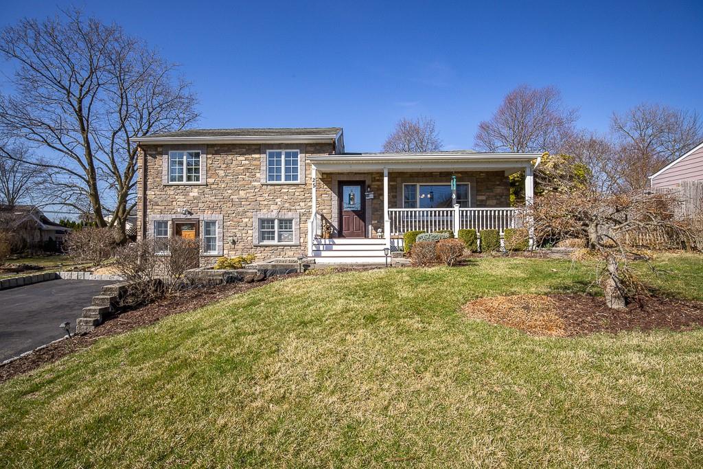 25 Salmar Avenue Property Photo