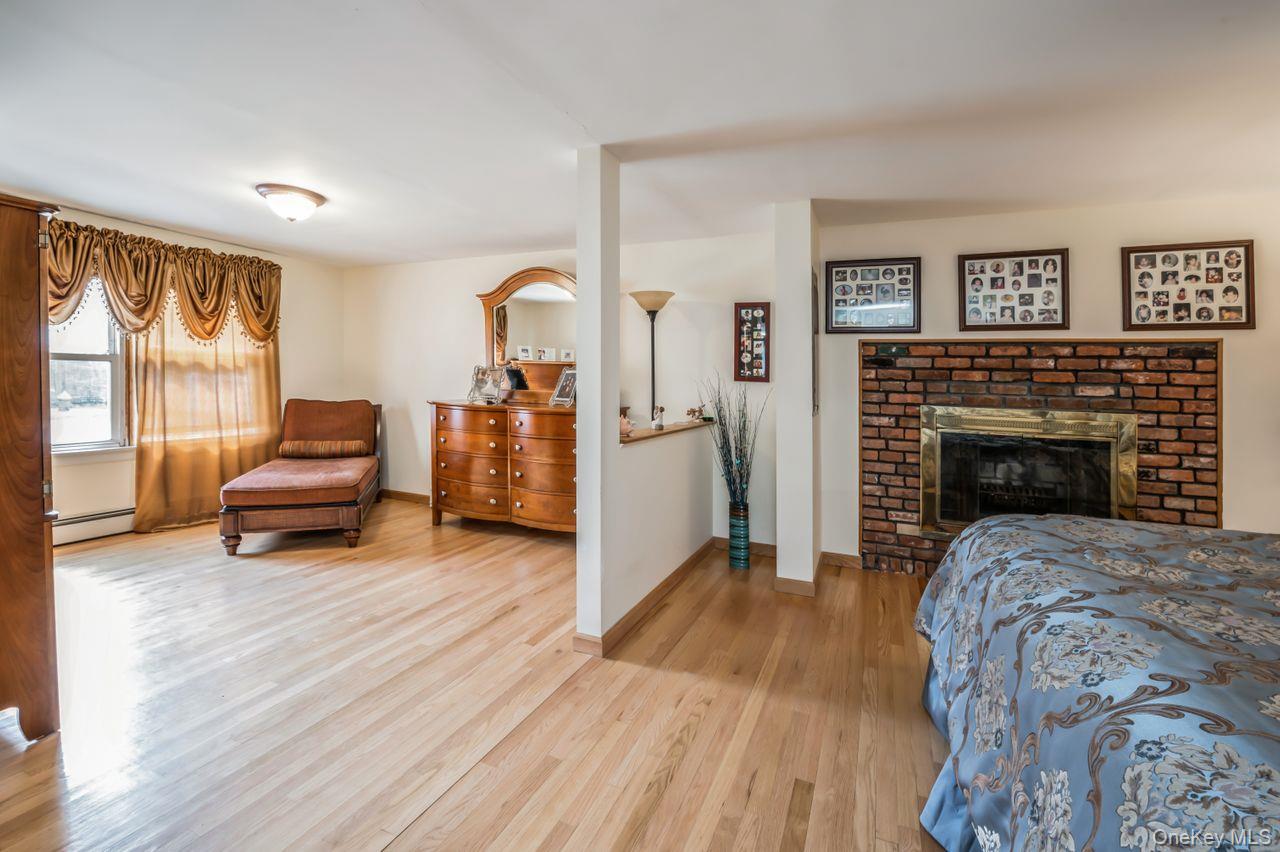 465 Old Post Road Property Photo 15