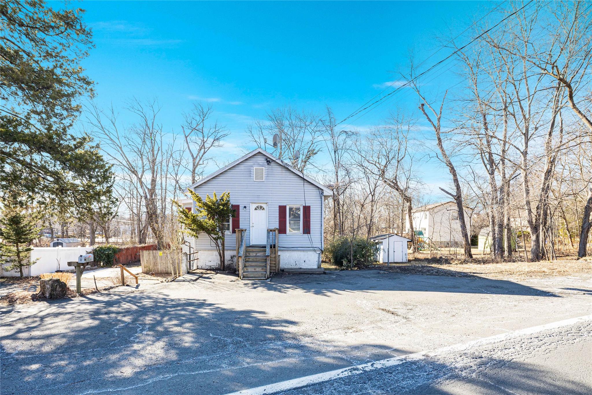 33 N Route 303 Property Photo