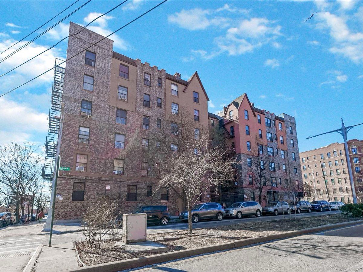 1290 Lafayette Avenue 5f Property Photo