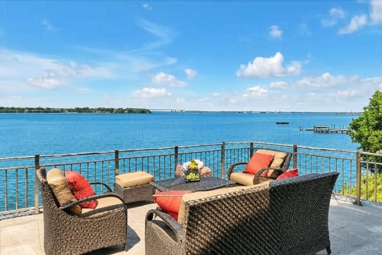 90 Greenleaf Hill Property Photo