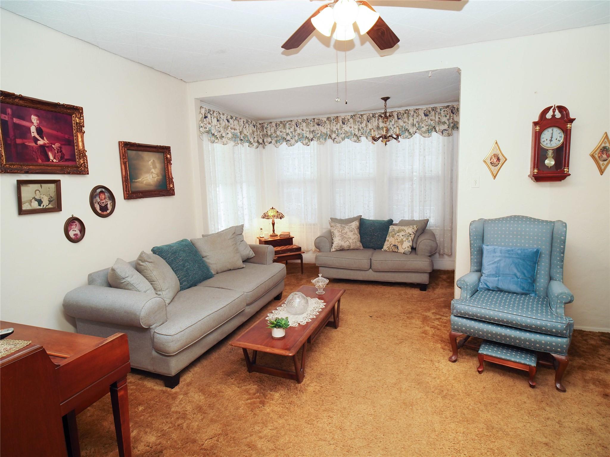 5844 78th Avenue Property Photo 6