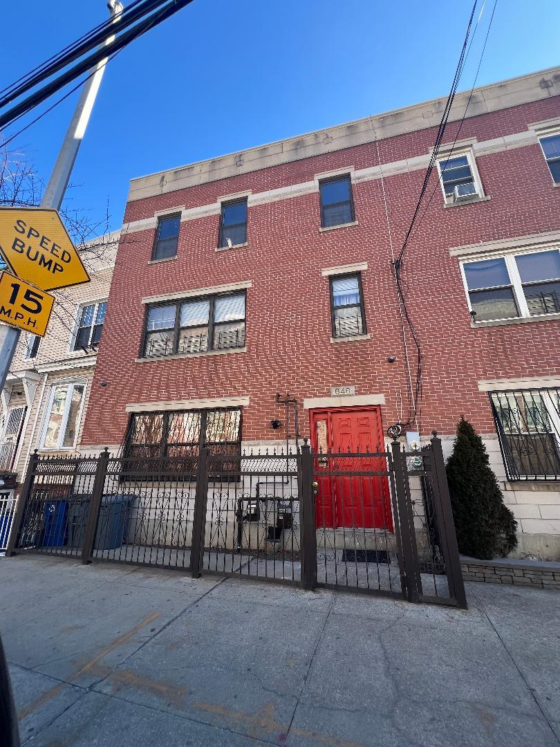 646 Saint Anns Avenue Property Photo