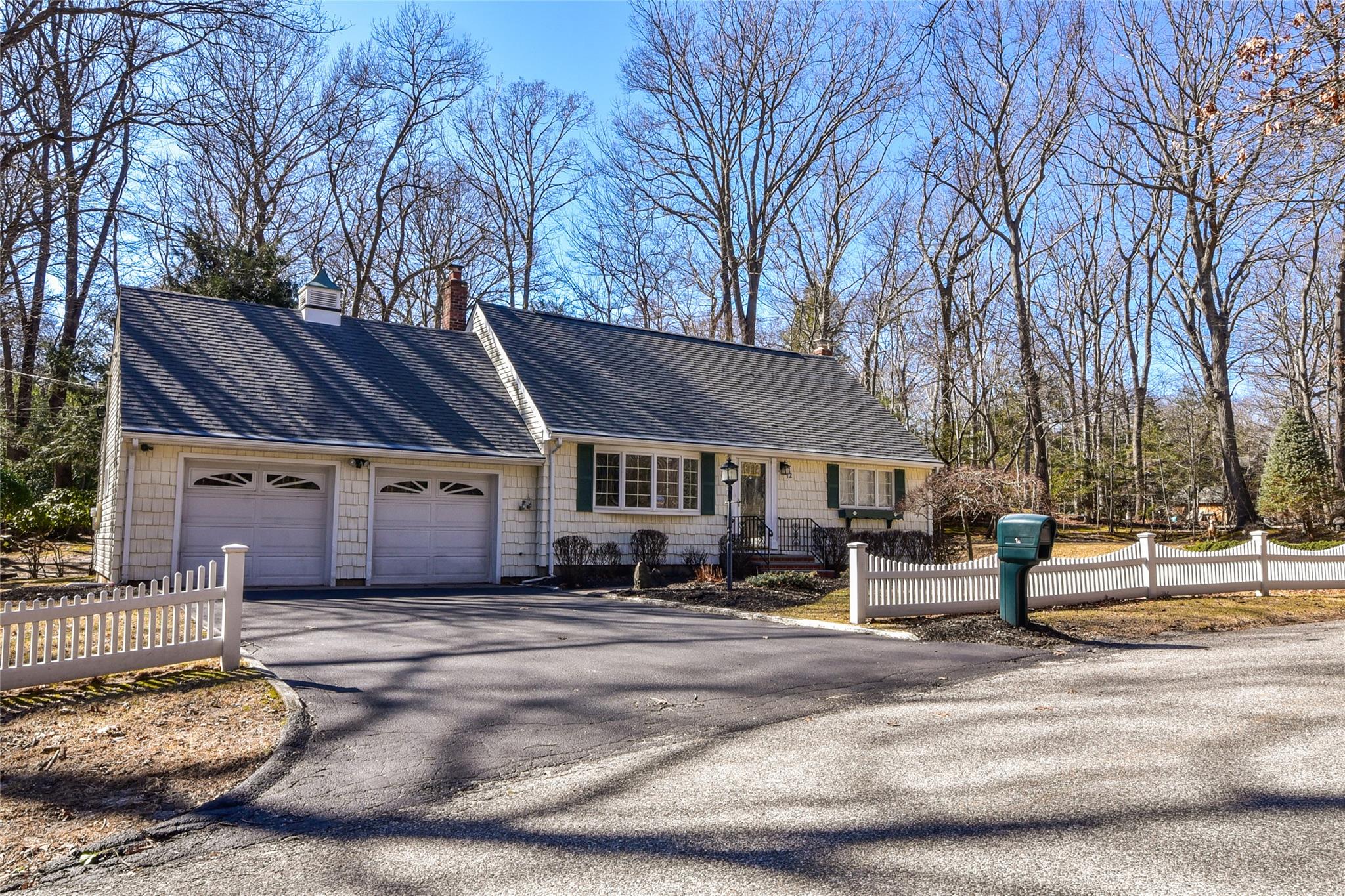 12 Valley Circle Property Photo