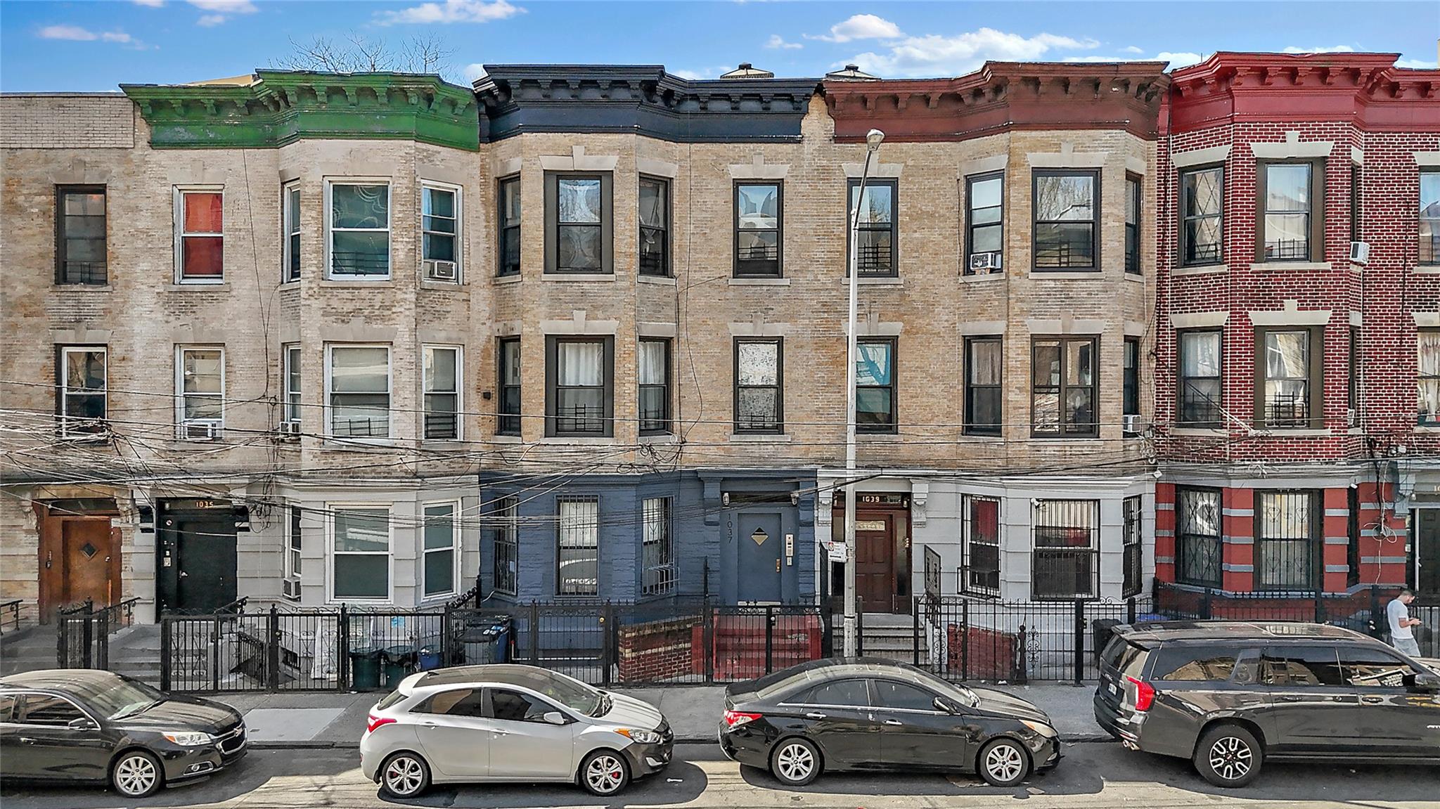 1037 College Avenue Property Photo