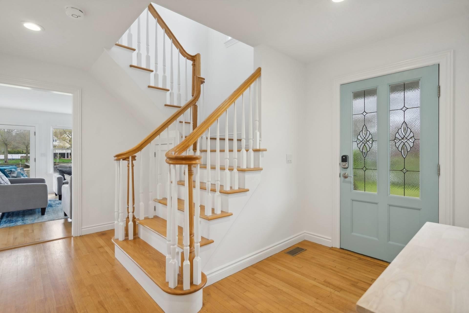 8 Hyler Drive Property Photo 3