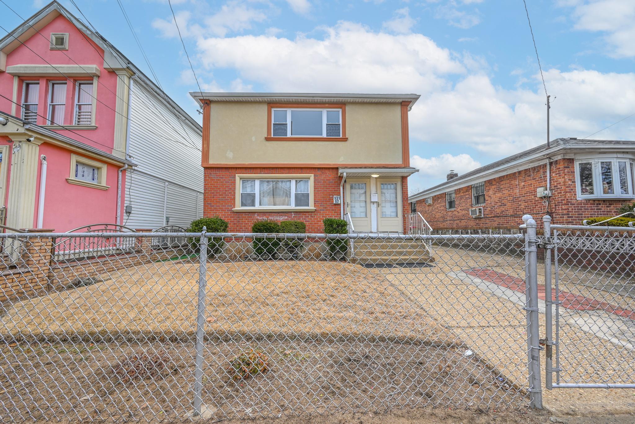 131-17 133 Street Property Photo