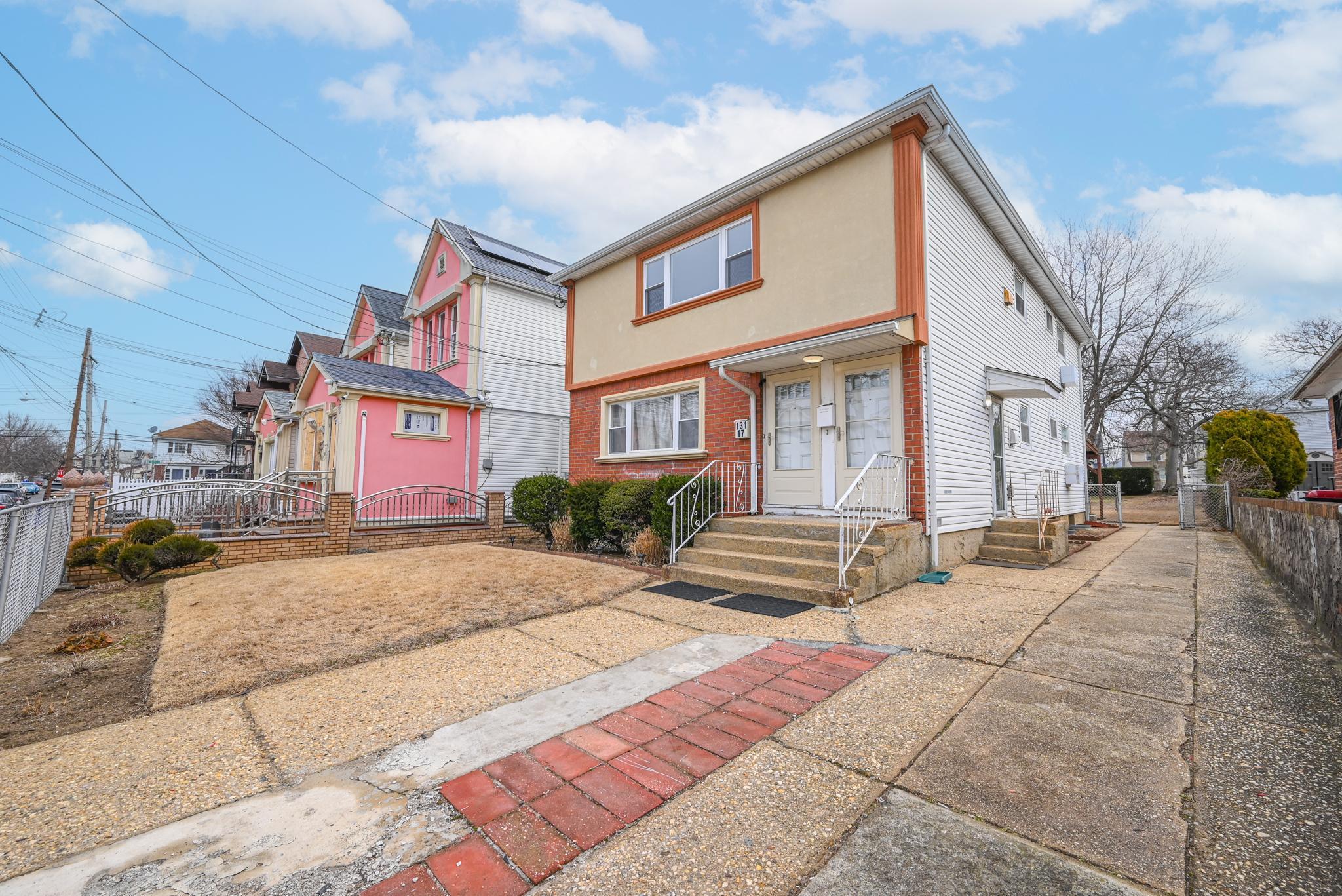 131-17 133 Street Property Photo 2