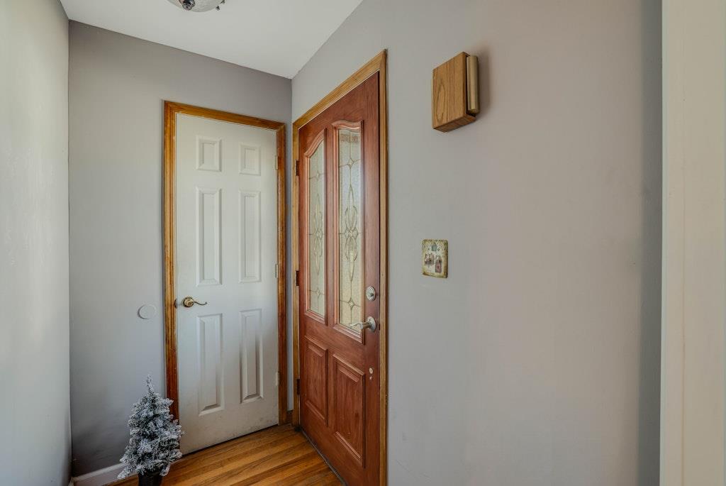 6 Tenafly Drive Property Photo 5