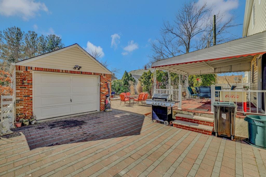6 Tenafly Drive Property Photo 25