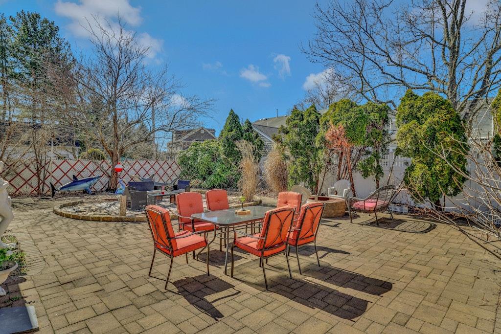 6 Tenafly Drive Property Photo 26
