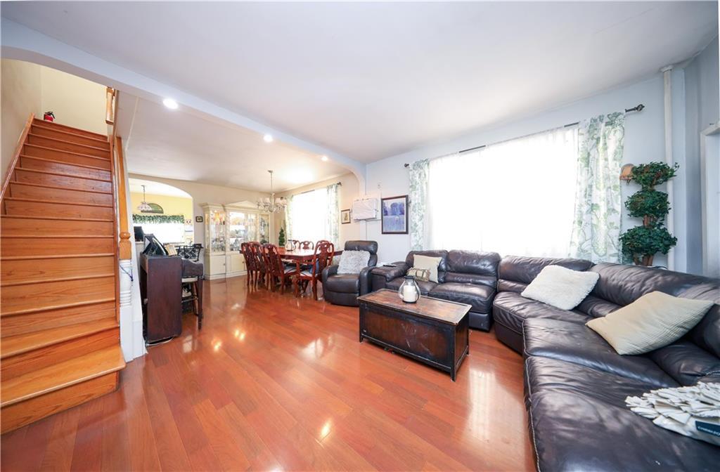 1858 73rd Street Property Photo 7