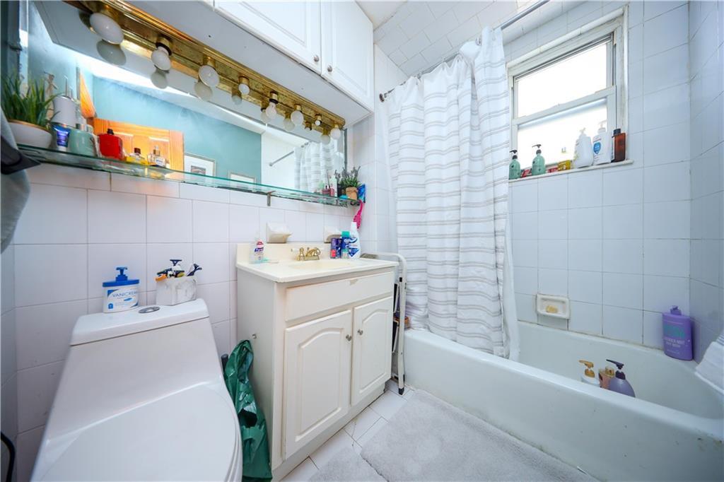 1858 73rd Street Property Photo 19