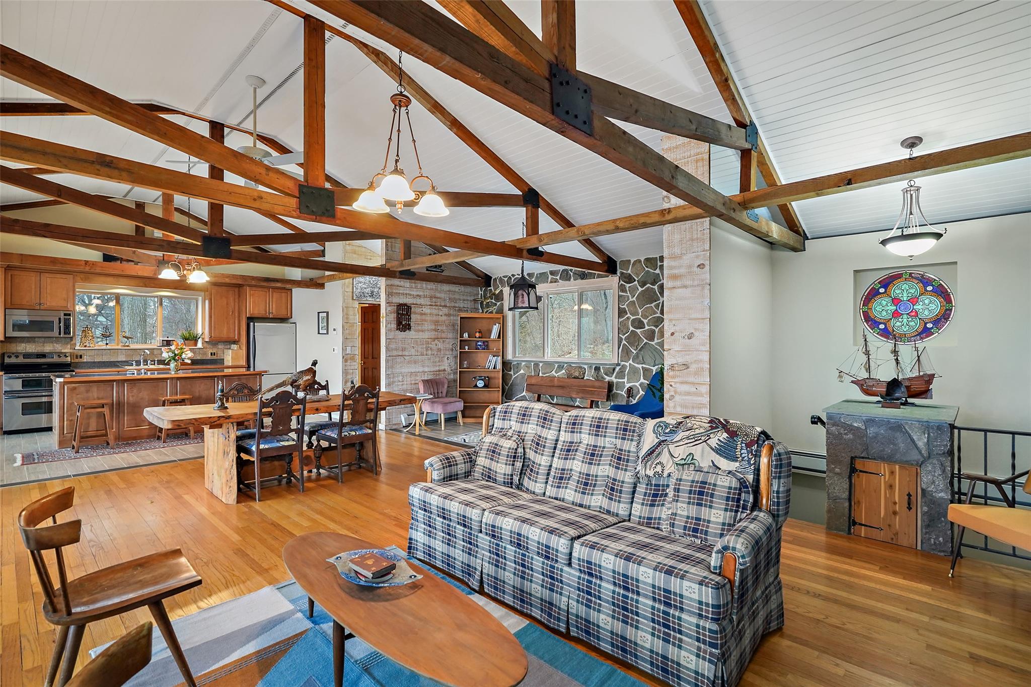 563 Route 9d Property Photo 13