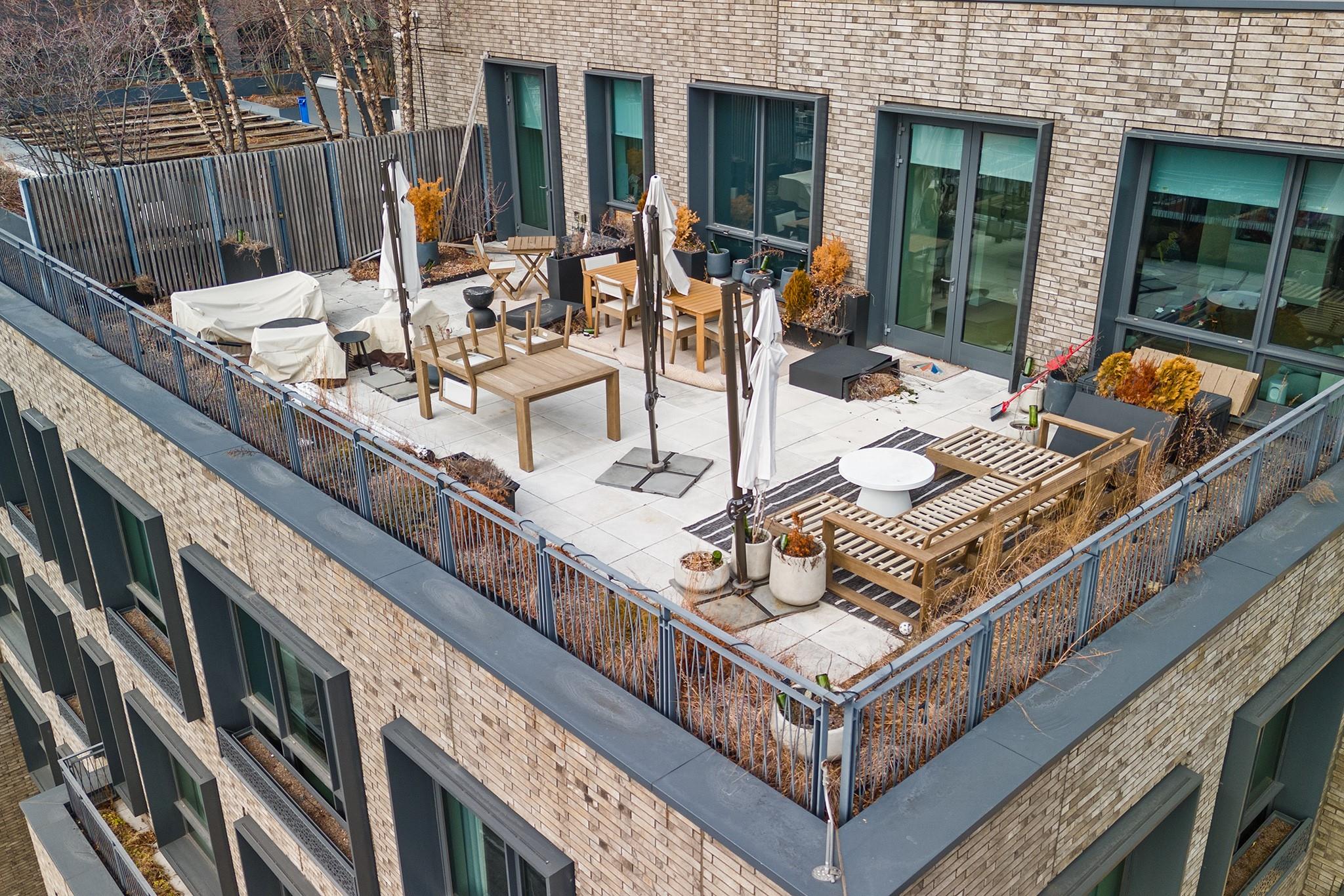 550 Vanderbilt Avenue 725 Property Photo 32