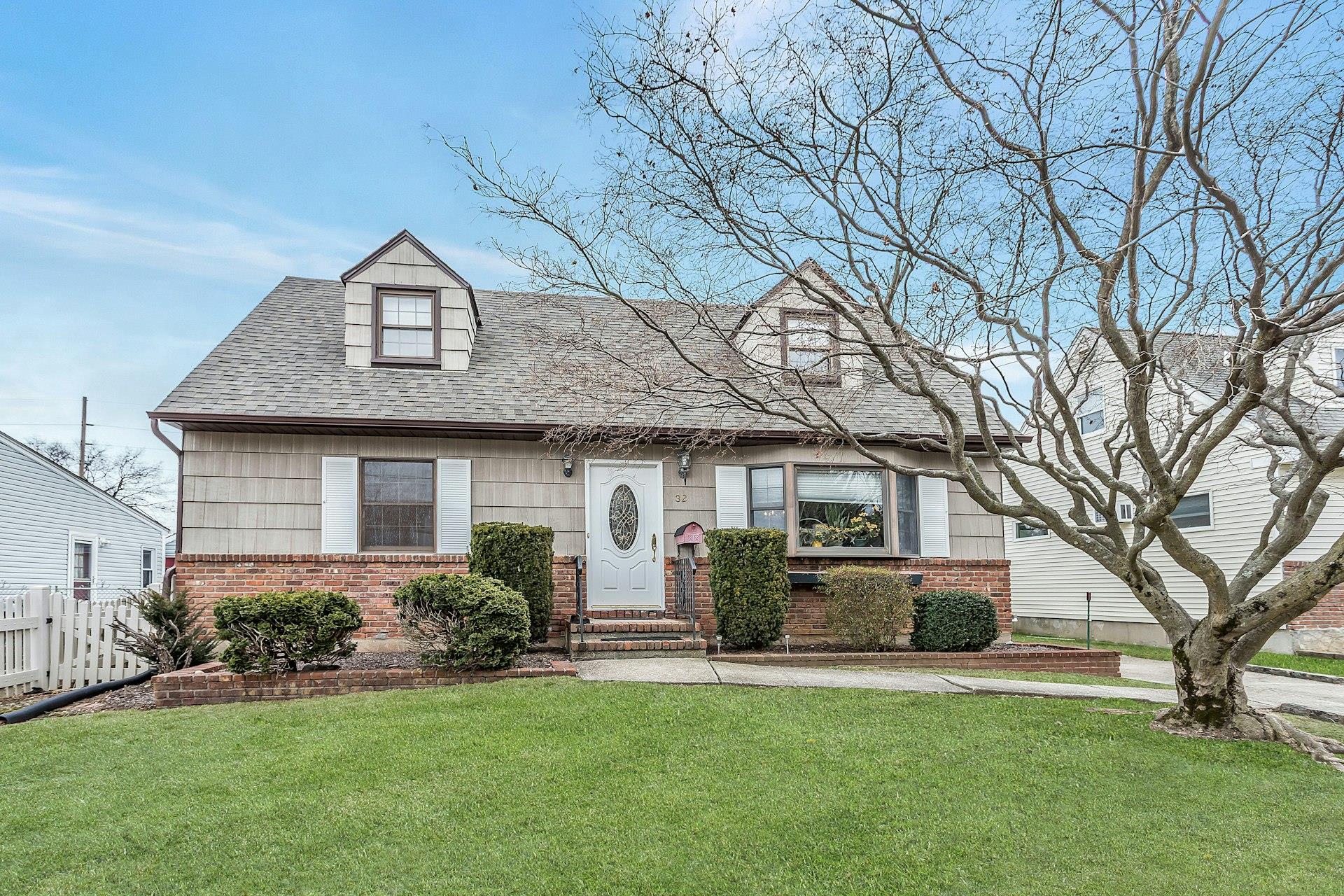 32 Georgia Street Property Photo
