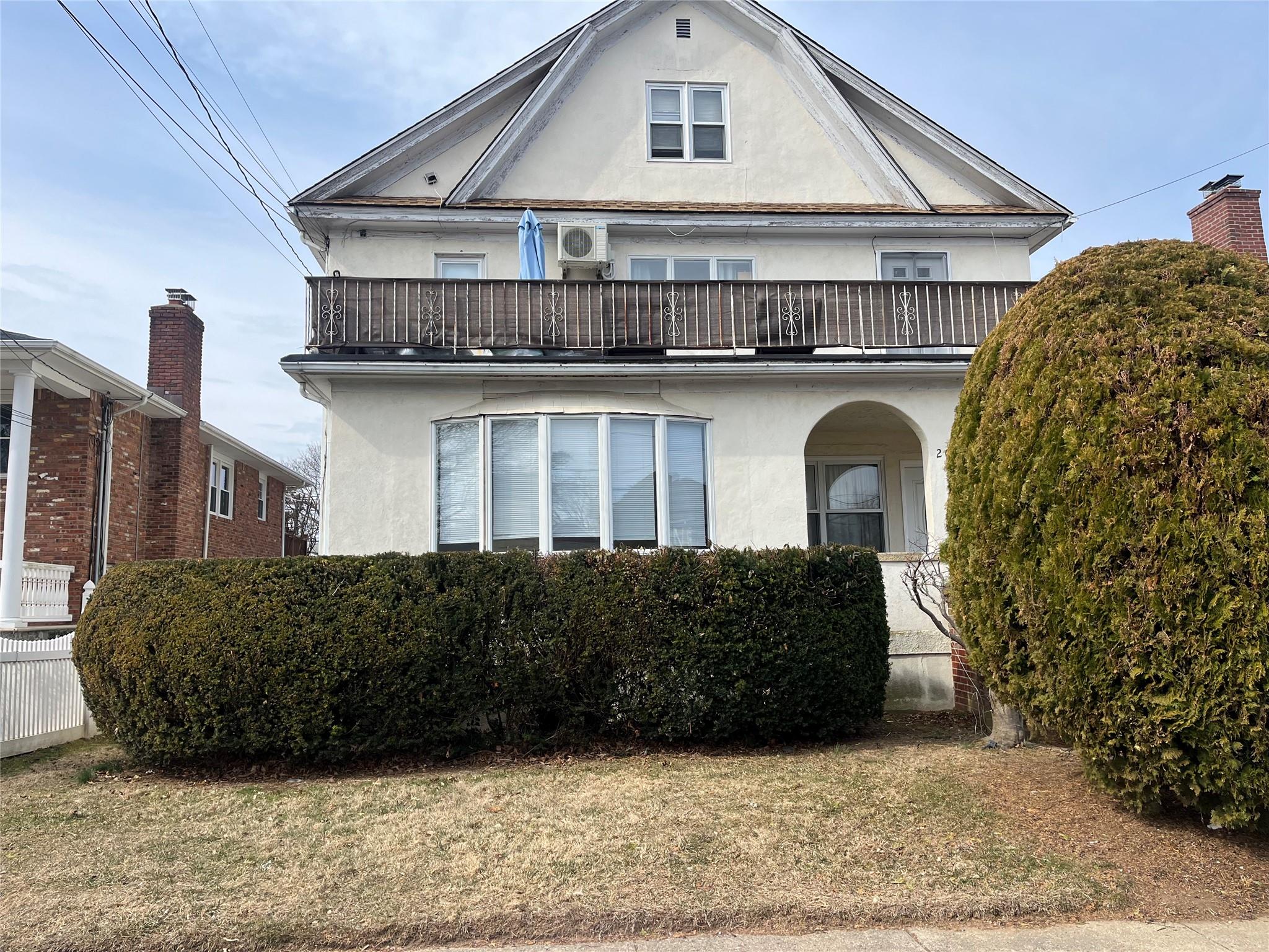 20 Frost Pond Road Property Photo