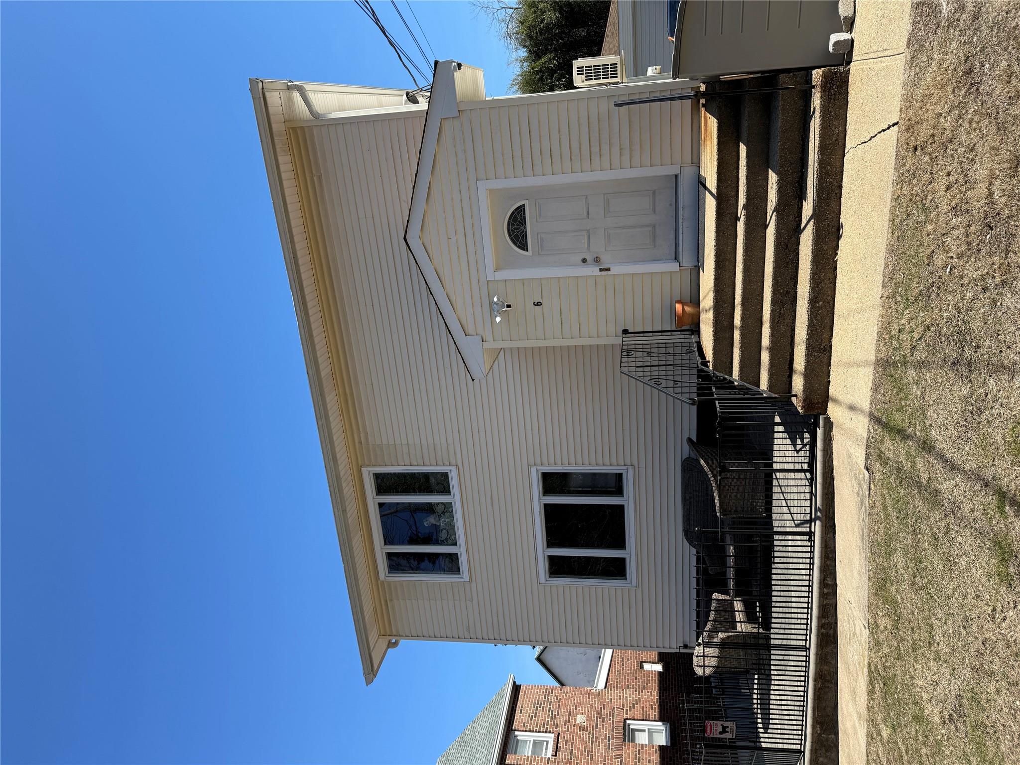 6 Lake Avenue Property Photo