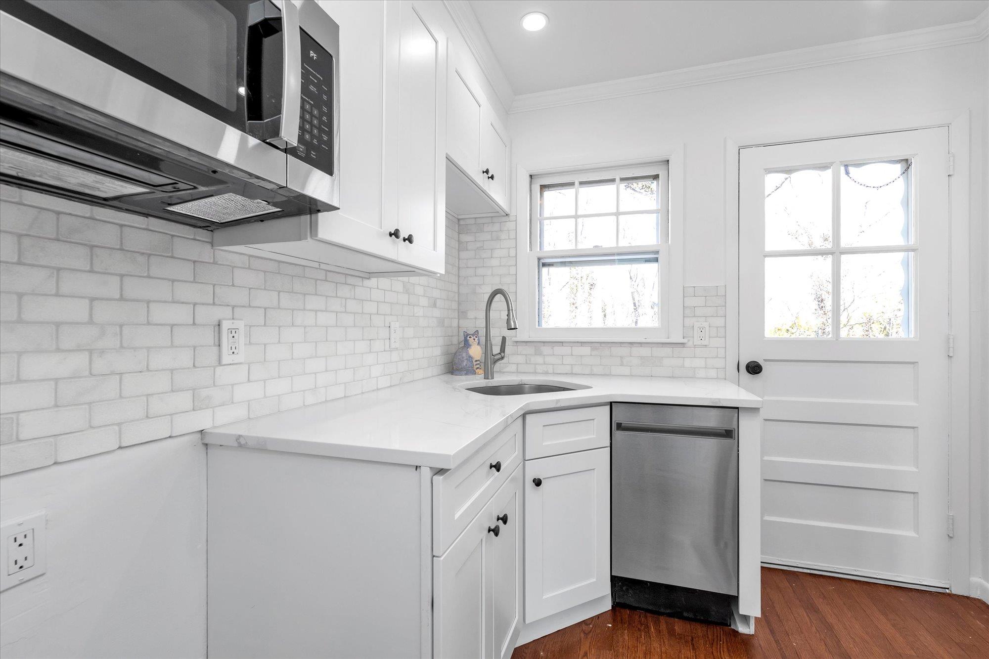 15 School Street Property Photo 9