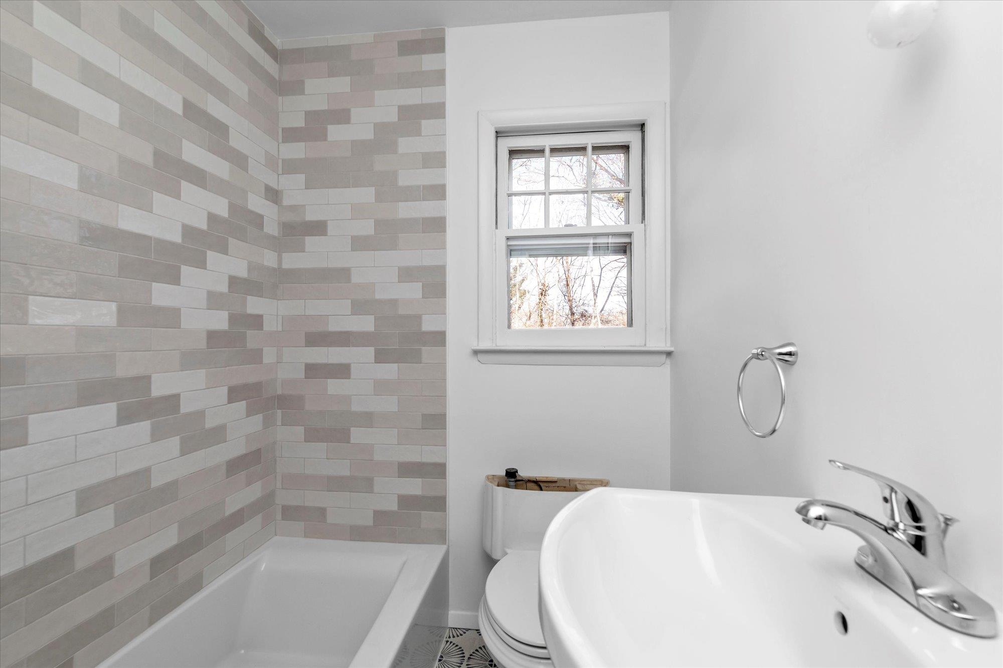 15 School Street Property Photo 13