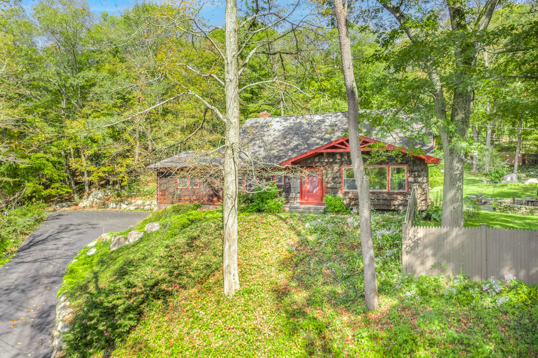 384 Old West Point Road Property Photo 1