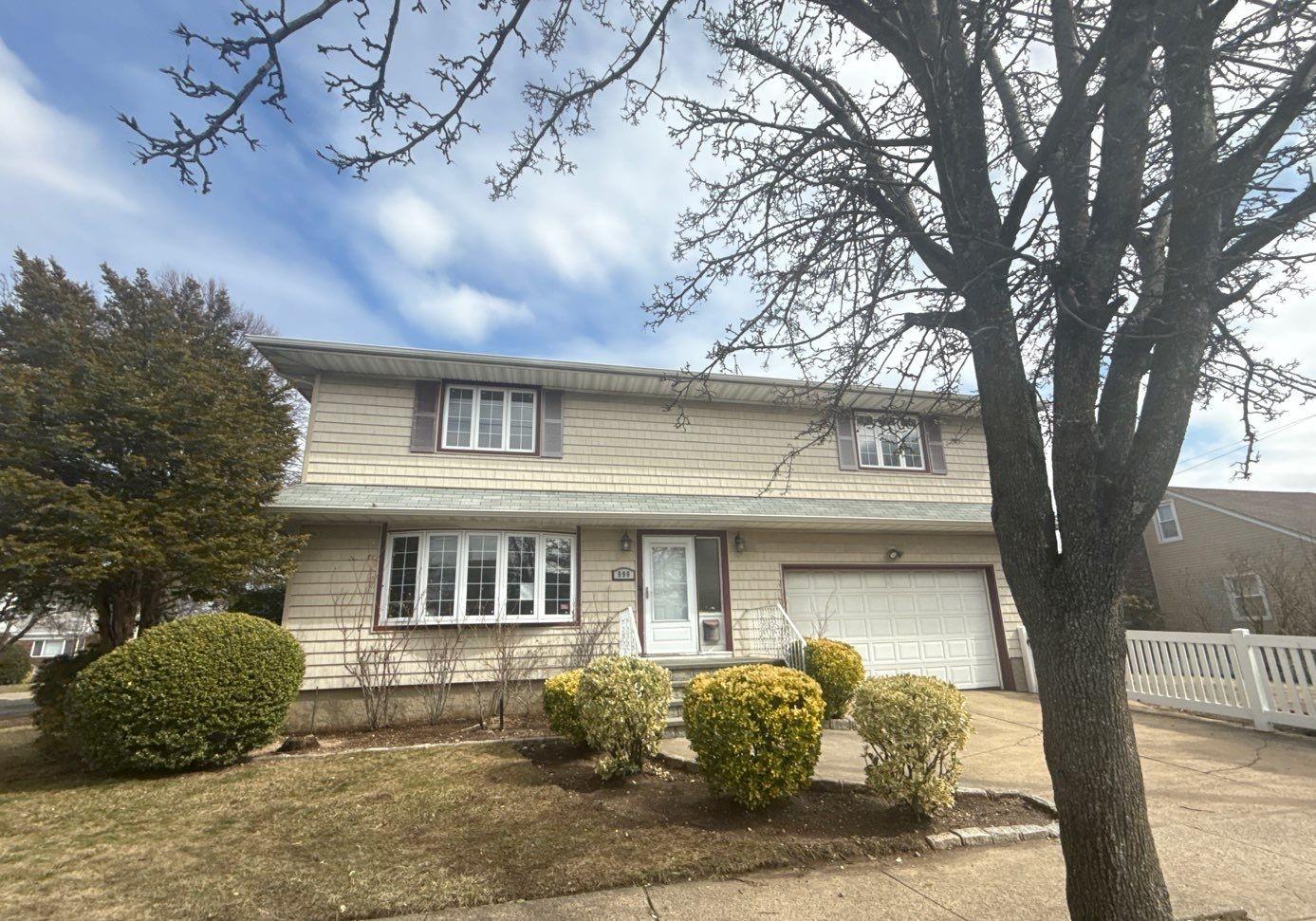 990 N 6th Street Property Photo