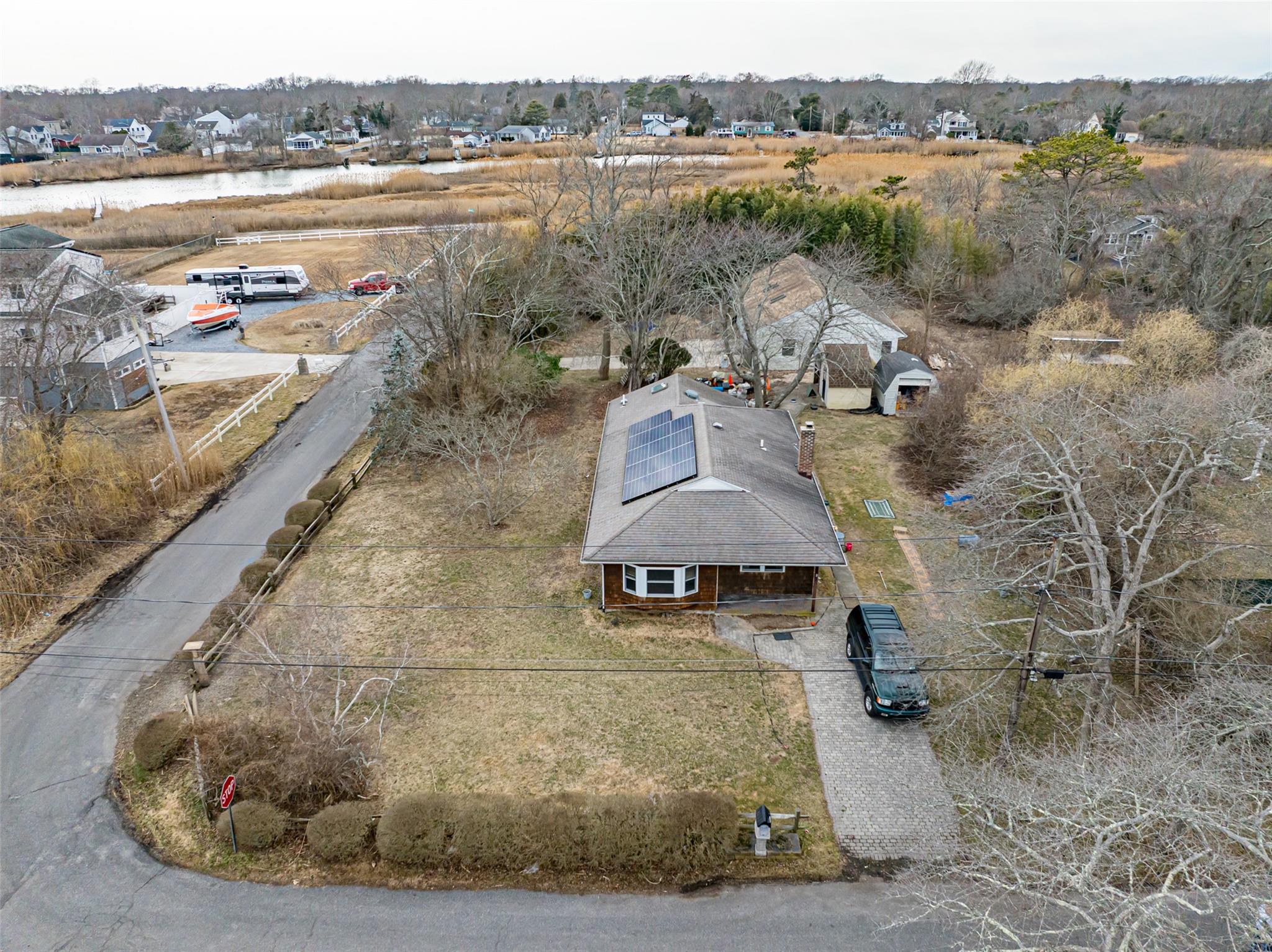 34 Hemlock Drive Property Photo 2