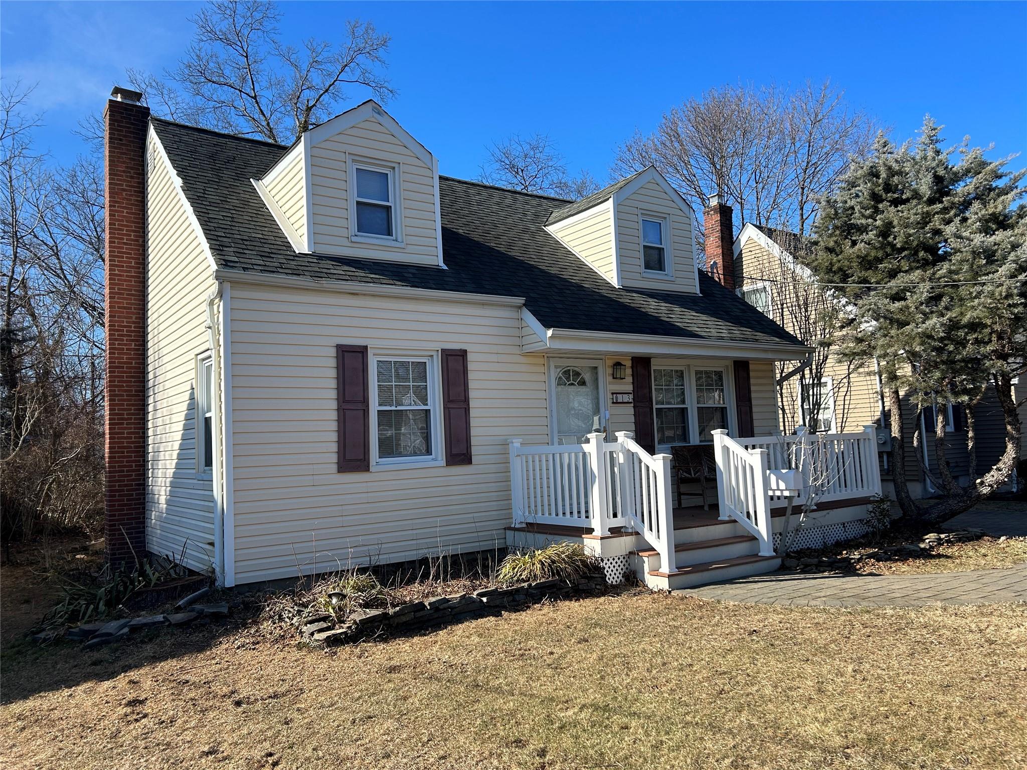 13 Irving Johnson Street Property Photo