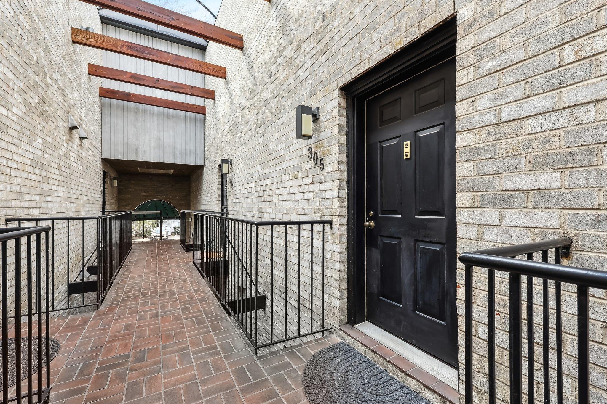 24 Carhart Avenue 305 Property Photo 17