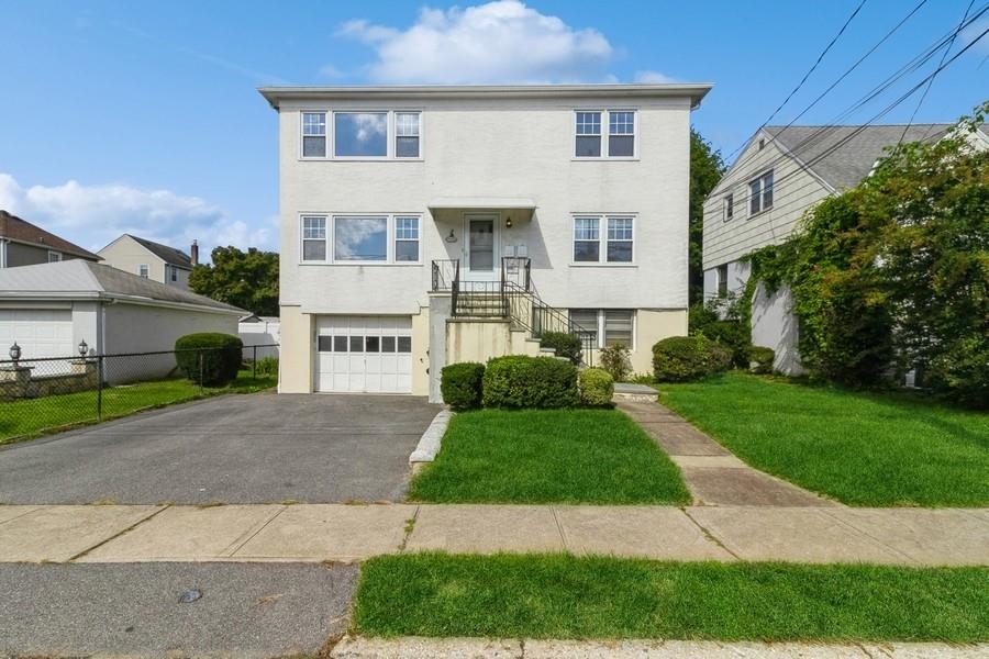 34 Elmwood Avenue Property Photo
