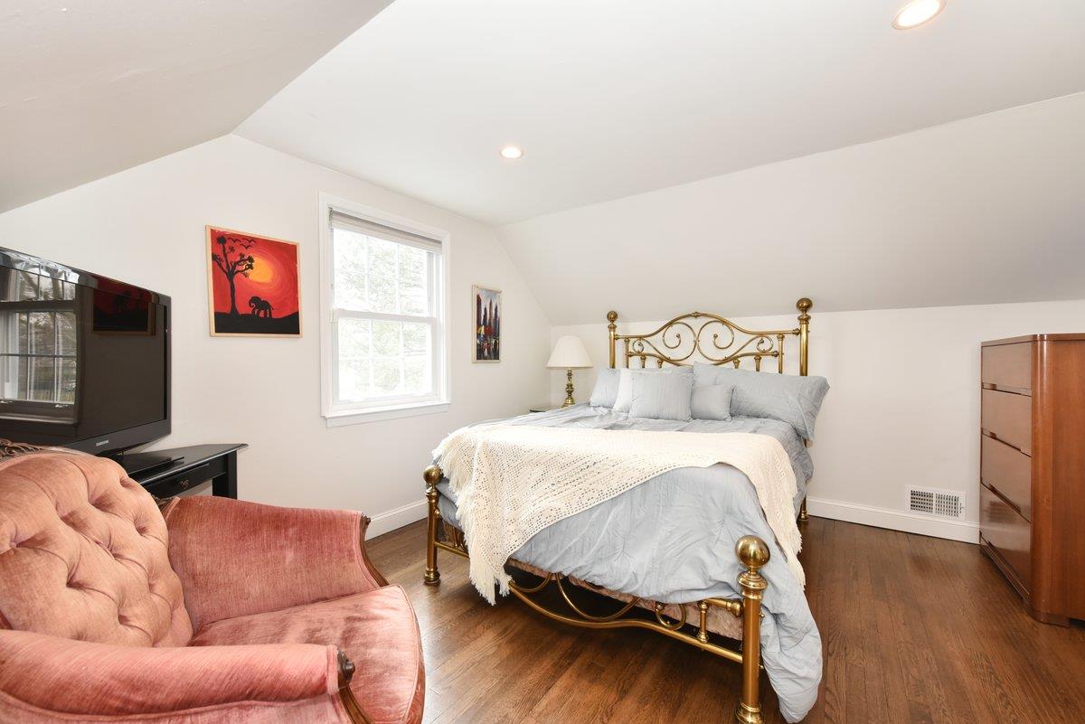 67 Ontario Road Property Photo 15