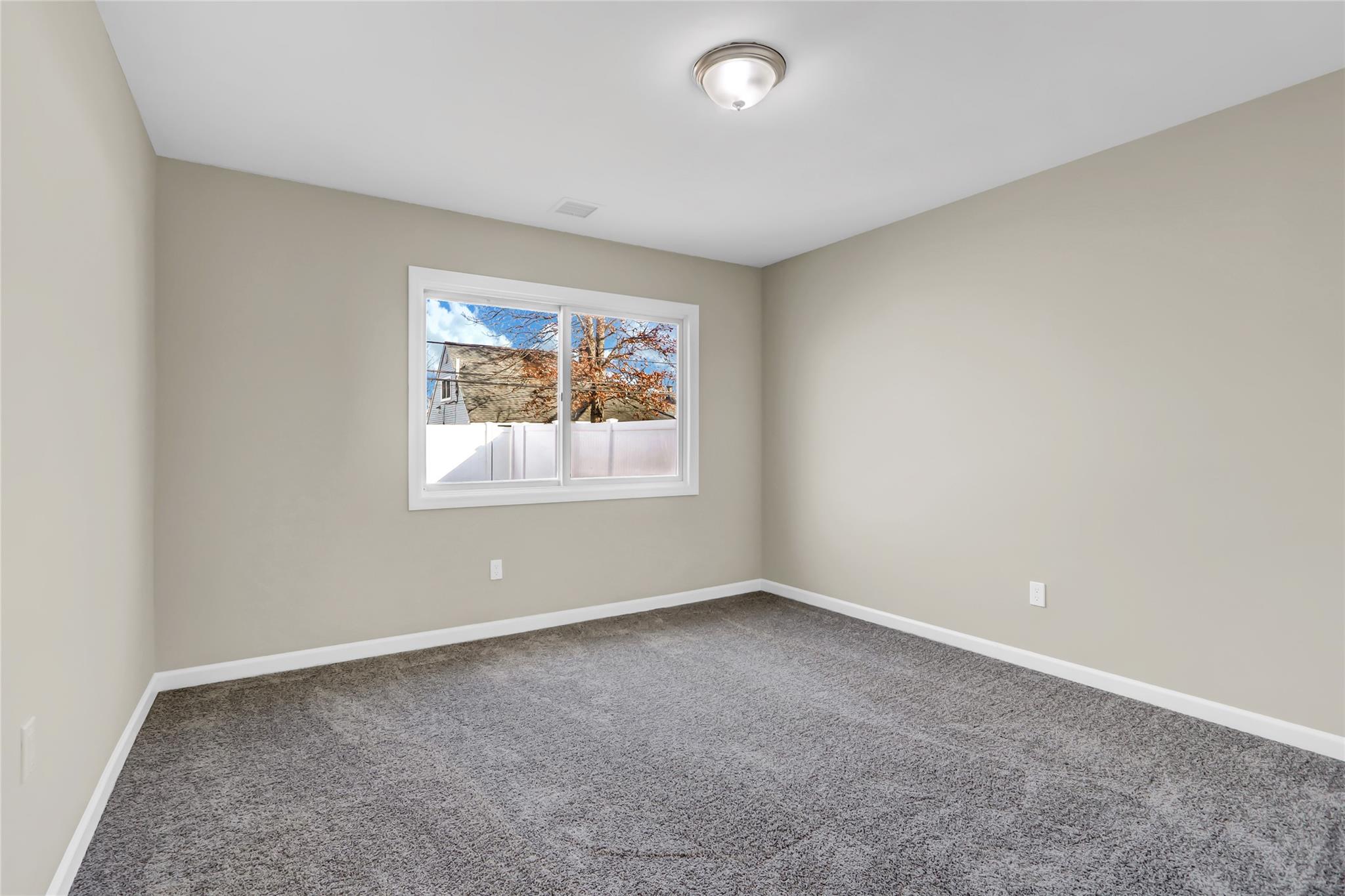 43 Deep Lane Property Photo 10
