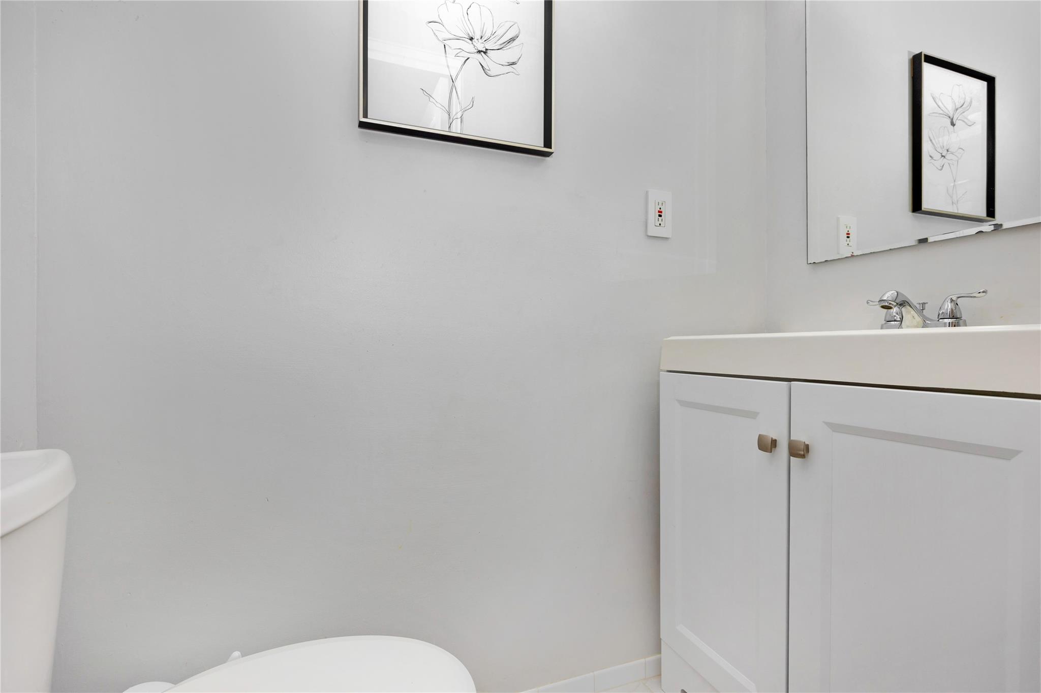 15 Franklin Place 4 Property Photo 9