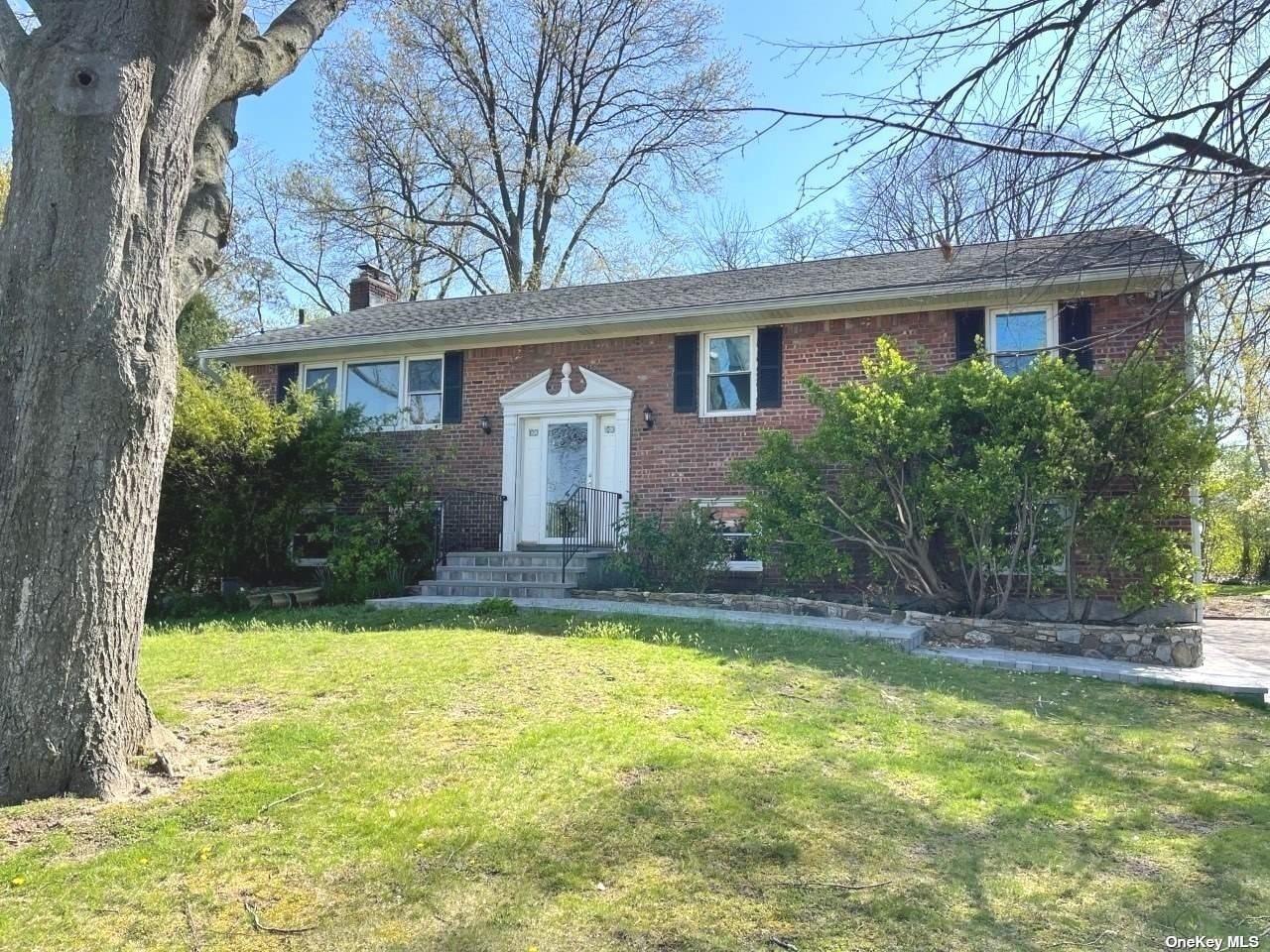 12 Eastland Drive Property Photo