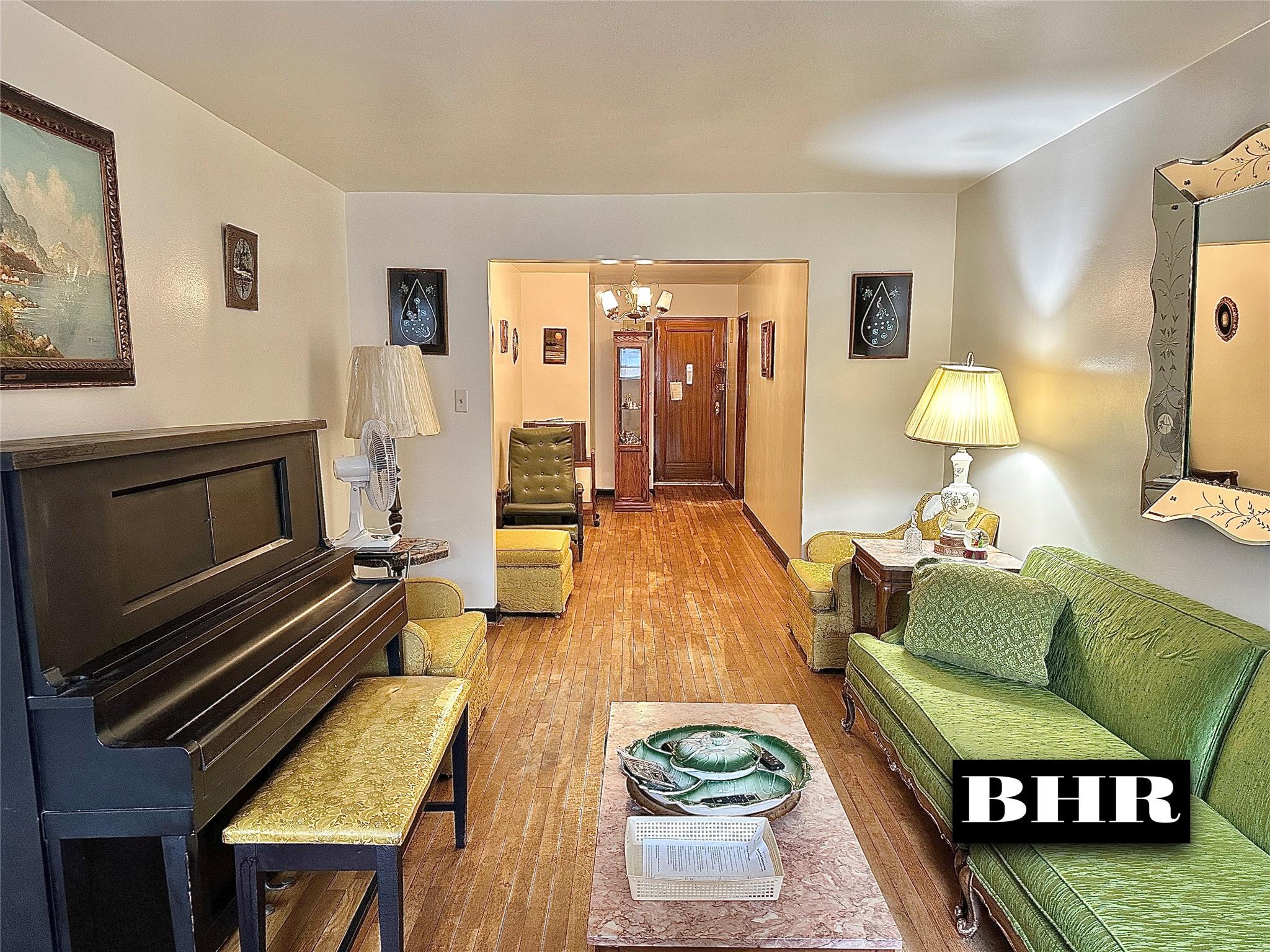 2427 E 29th Street 1n Property Photo