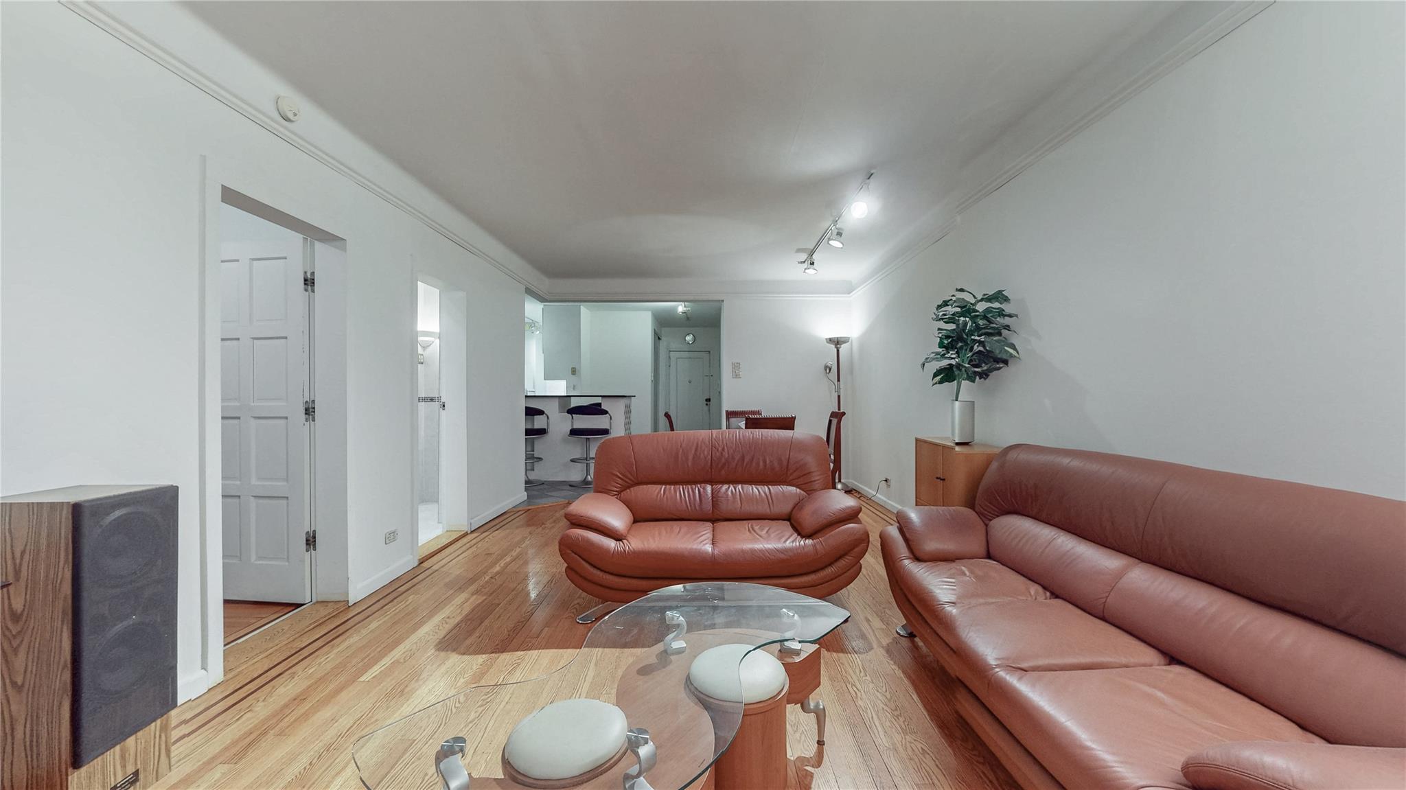 109-14 Ascan Avenue 1d Property Photo