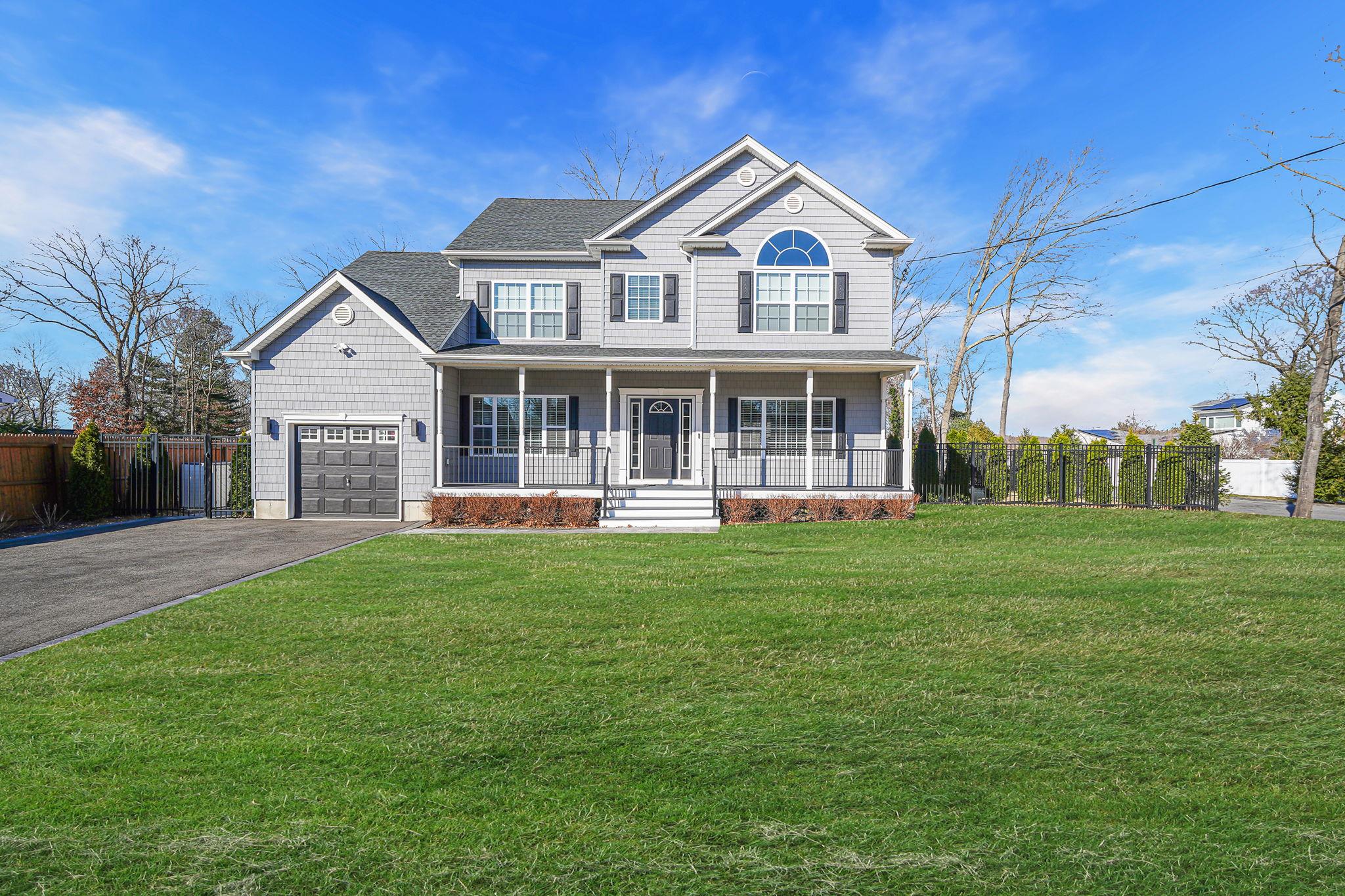18 Hillcrest Drive Property Photo