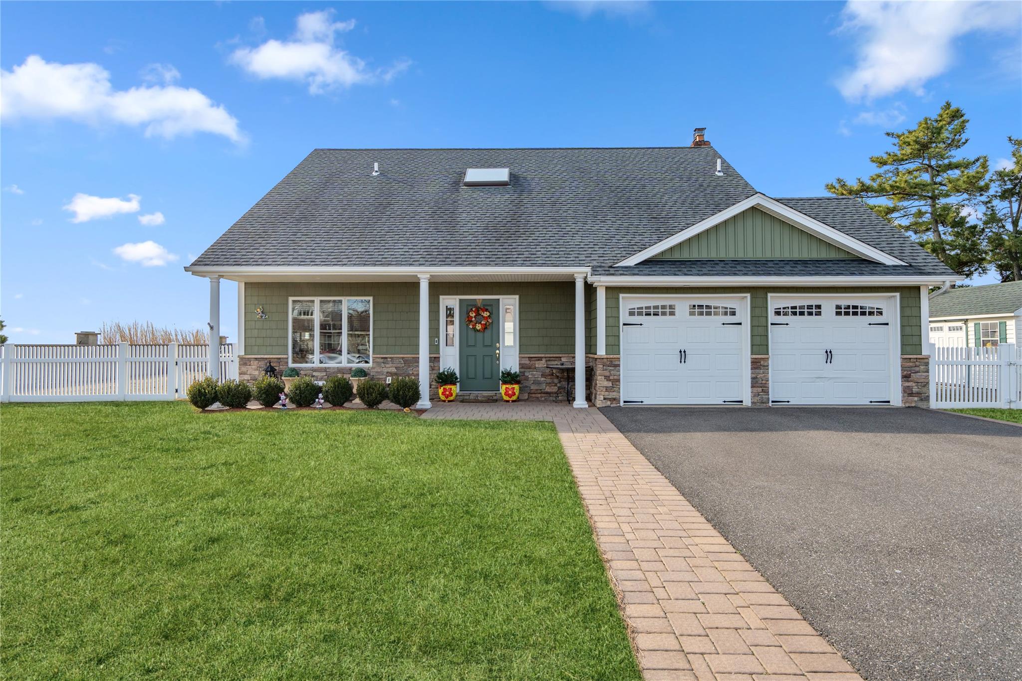 77 Shore Drive Property Photo 1