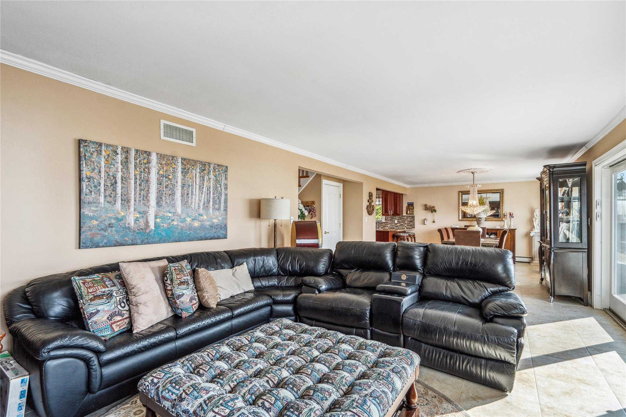 77 Shore Drive Property Photo 10