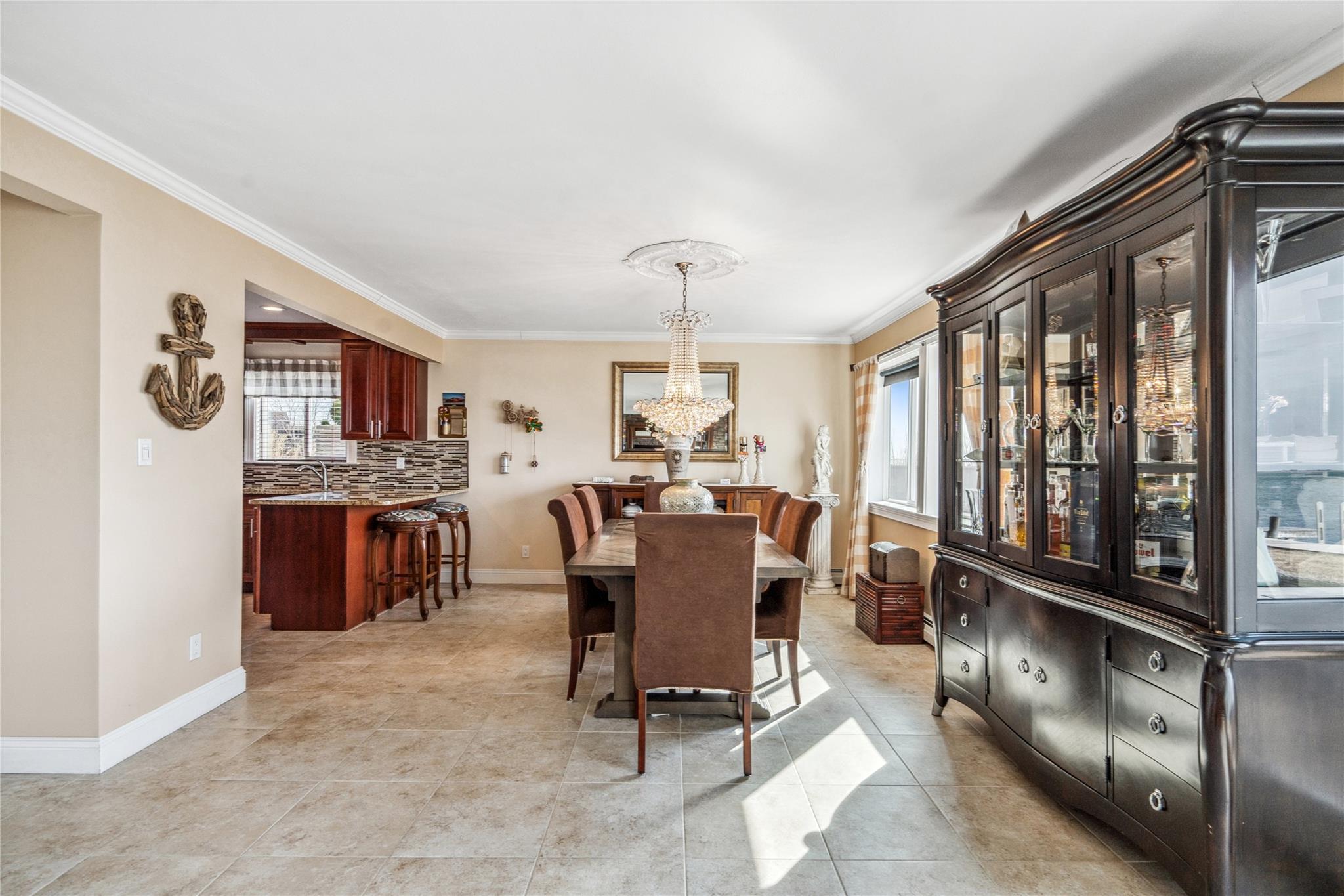 77 Shore Drive Property Photo 14