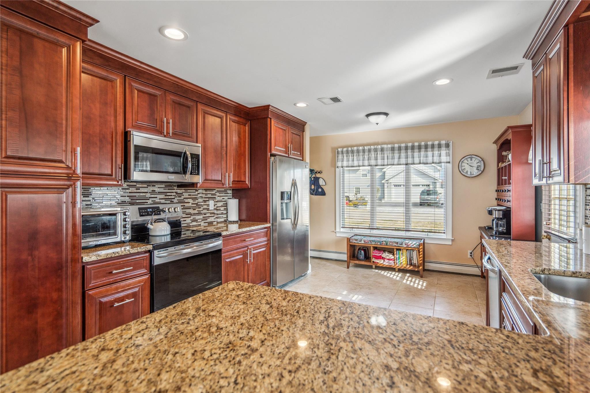 77 Shore Drive Property Photo 17