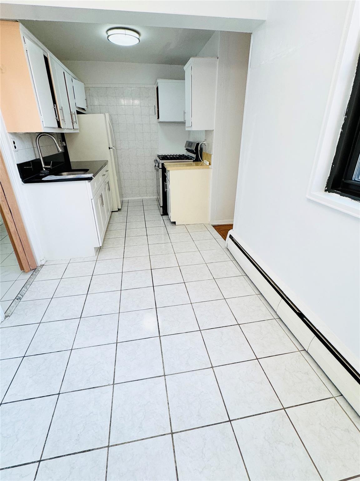 99-35 59 Avenue 4e Property Photo 7