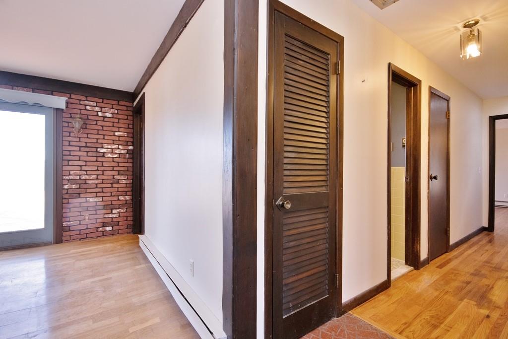 16 Ayr Road Property Photo 10