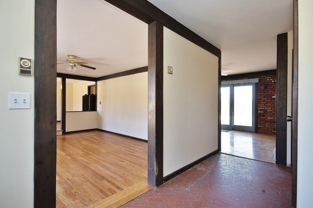 16 Ayr Road Property Photo 12