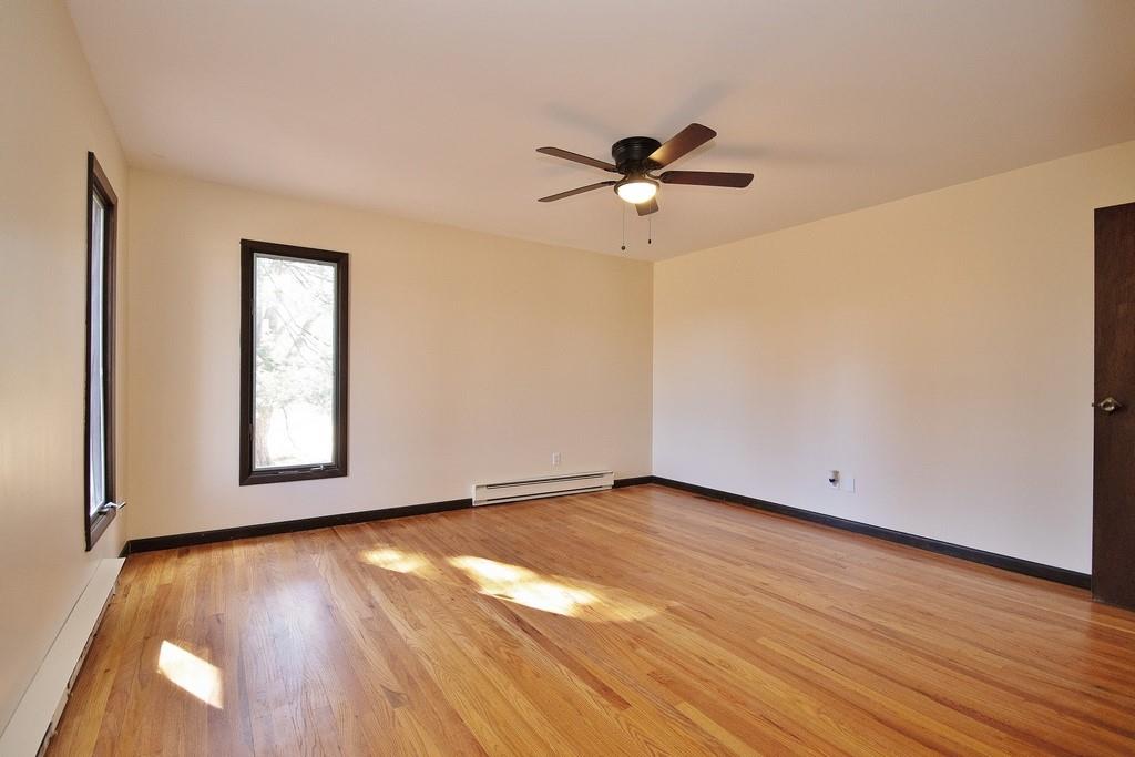 16 Ayr Road Property Photo 22